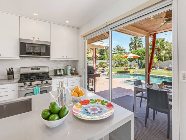 Palm Springs Home 1013493