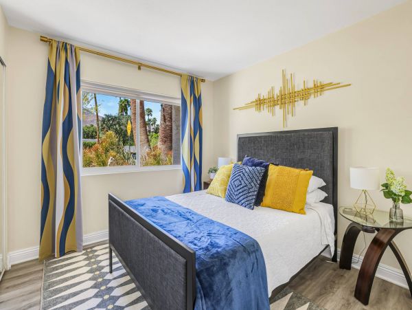 Palm Springs Home 1013493