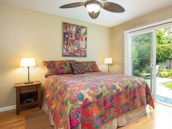 Santa Cruz County Home 1013495