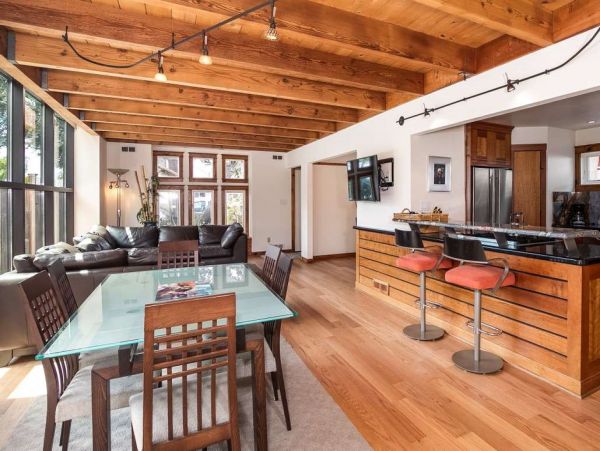 Santa Cruz County Home 1013498