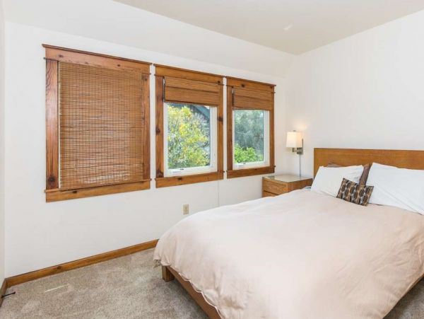 Santa Cruz County Home 1013498