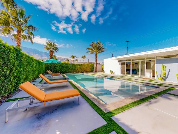 Palm Springs Home 1013499