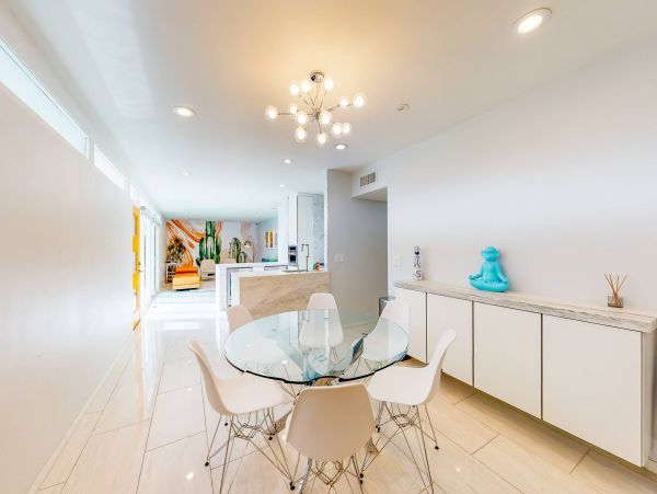 Palm Springs Home 1013499