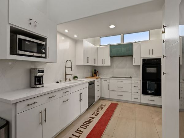 San Diego Beach Communities North Condo 1013519