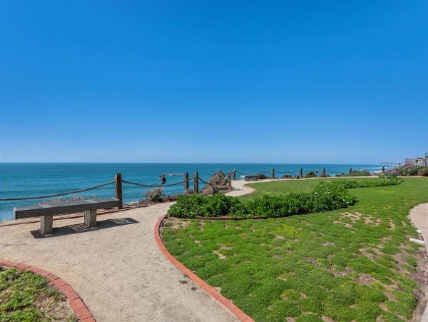 San Diego Beach Communities North Condo 1013527