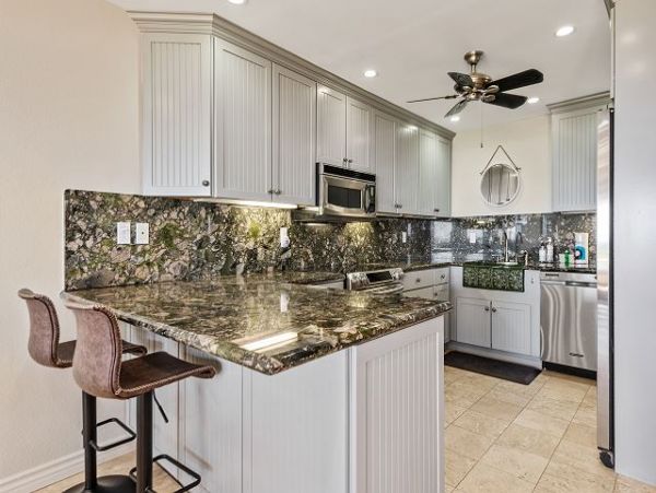 San Diego Beach Communities North Condo 1013527