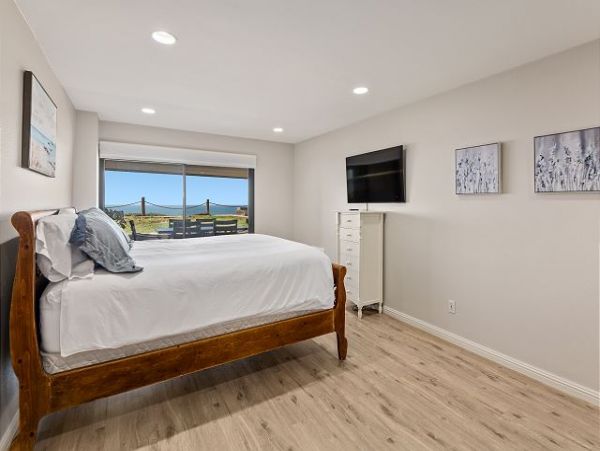 San Diego Beach Communities North Condo 1013527