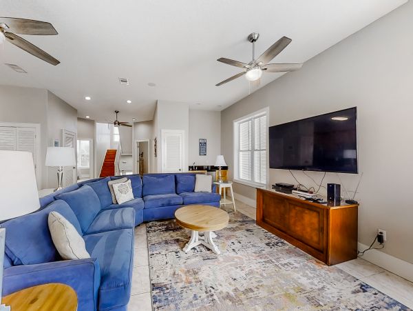 Orange Beach 8 Bedroom Home with Shared Pool & Grill Sleeps 20