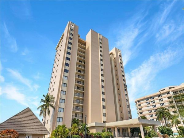 Beachfront Two Bedroom Marco Island Rental Four Guests