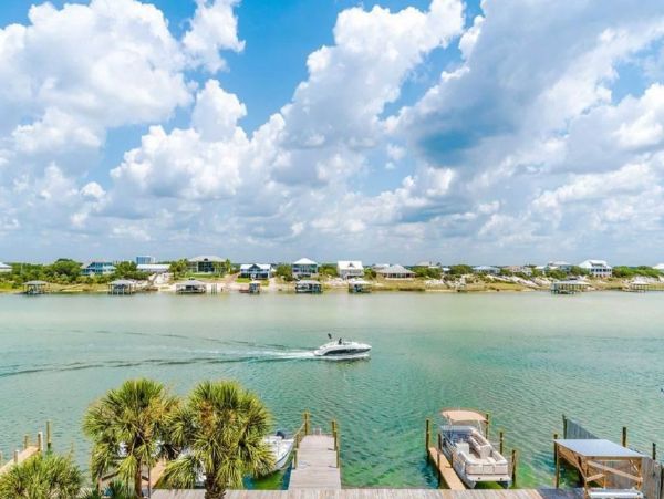 Alabama Beach Areas Home 1013552