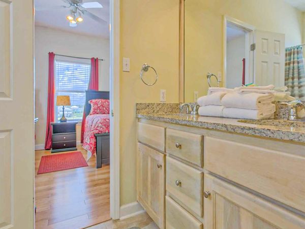 Alabama Beach Areas Home 1013555