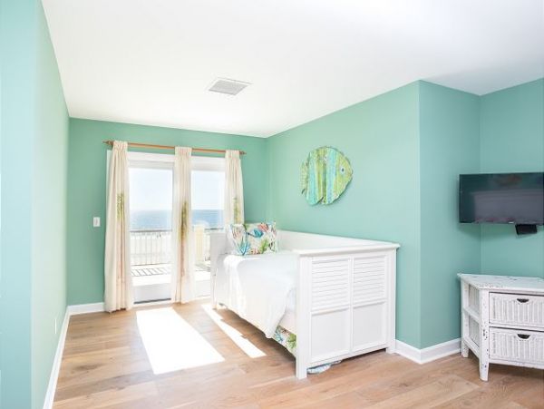 Ocean Front 4 Bedroom Home in Isle of Palms