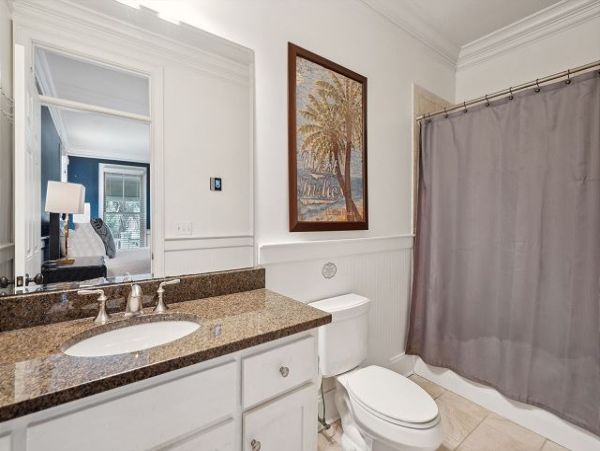 Luxury Isle of Palms Retreat with Rooftop Views, Pool & Hot Tub