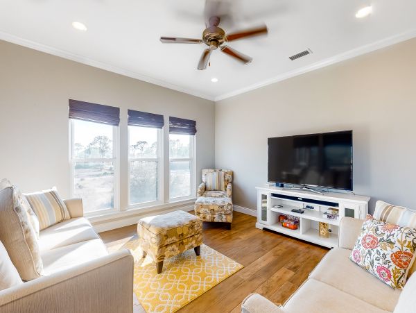 Alabama Beach Areas Home 1013578