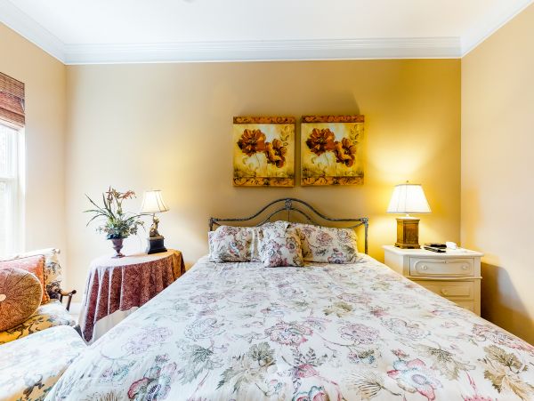 Luxurious four bedroom home near the beach with resort amenities