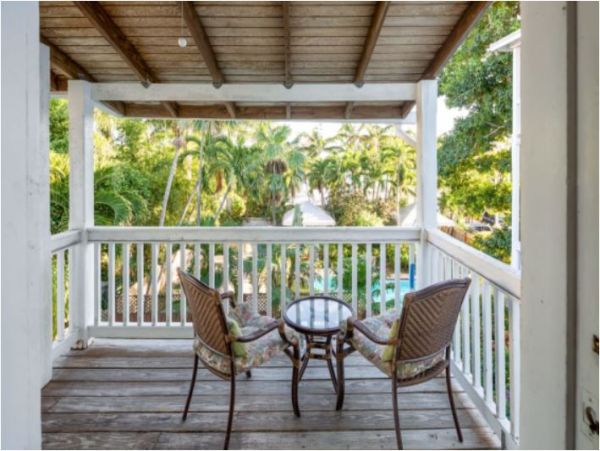 Luxury Key West Nine Bedroom Vacation Pool Home Sleeps 18