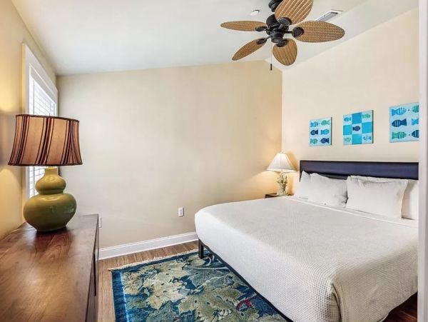 Key West 4 Bedroom Vacation Duplex Sleeps 12 Guests