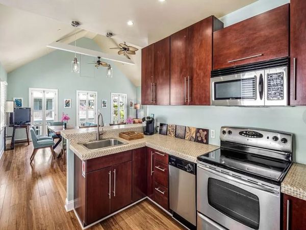 Key West 4 Bedroom Vacation Duplex Sleeps 12 Guests