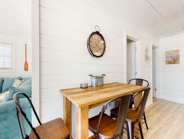 Alabama Beach Areas Home 1013710