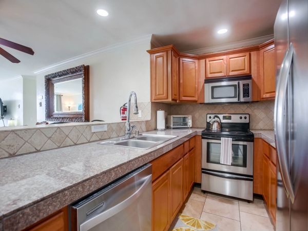 Lovely San Diego Vacation Condo Short Walk to Beach