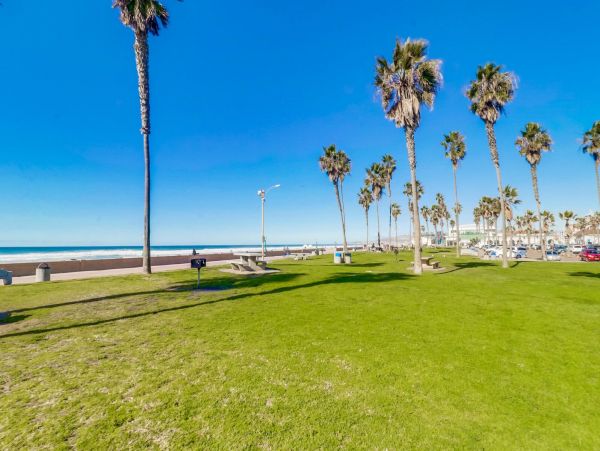 Vacation Rental with 2 Bedrooms & Short Walk to Beach