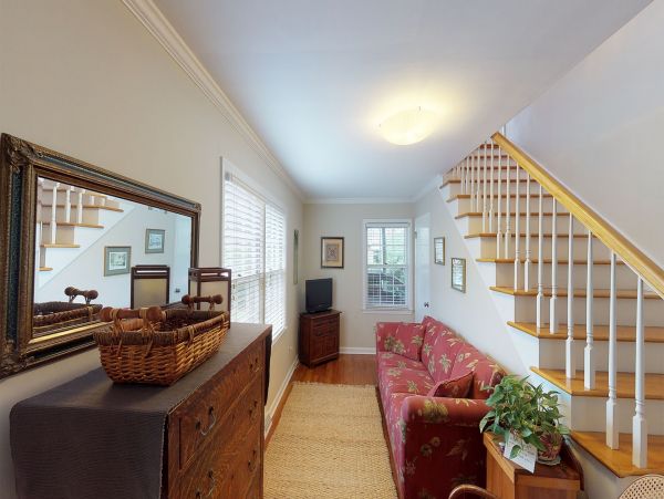 Four Bedroom Home with Patio & Pool in Isle of Palms