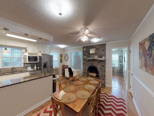 Four Bedroom Home with Patio & Pool in Isle of Palms