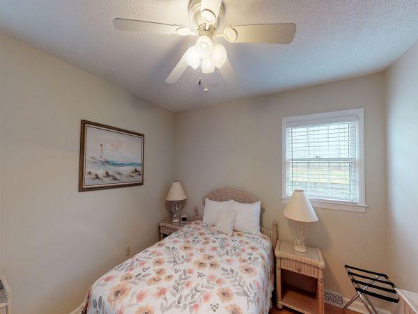Four Bedroom Home with Patio & Pool in Isle of Palms