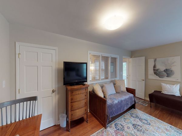 Four Bedroom Home with Patio & Pool in Isle of Palms