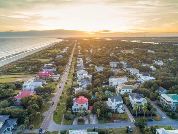 Four Bedroom Home in Isle of Palms Sleeps 10