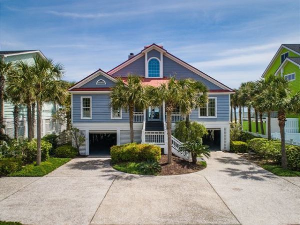 Isle of Palms Four Bedroom Home Beach View Sleeps 10