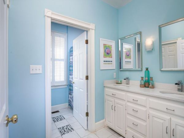 Isle of Palms Four Bedroom Home Beach View Sleeps 10