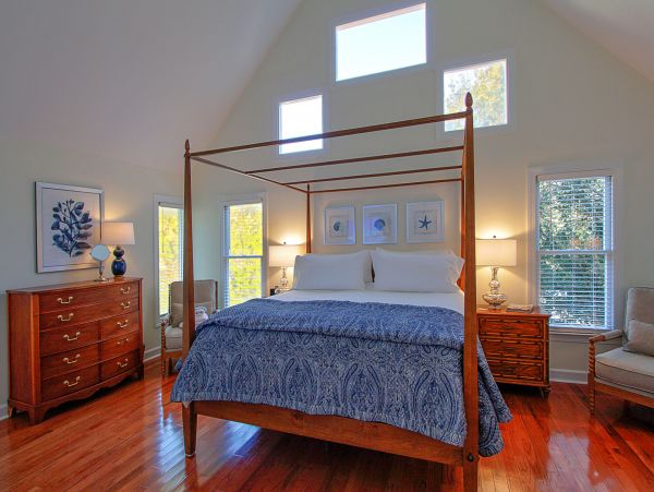 Charming 3 Bedroom Home in Isle of Palms Walk to Beach