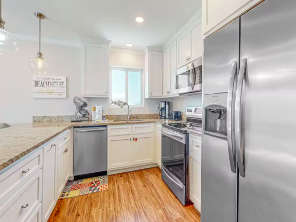 Charming Beachside Getaway in Gulf Shores - 4-Bedroom/2-Bathroom Duplex