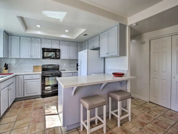 San Diego Beach Communities North Home 1013965