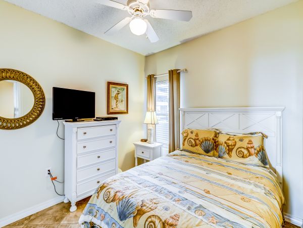 Charming Vacation Condo in Orange Beach Sleeps 6