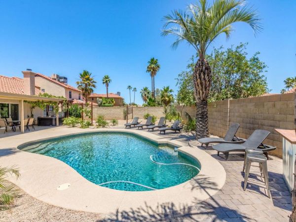 Scottsdale Home 1014170