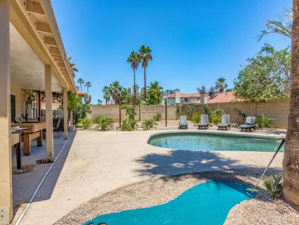Scottsdale Home 1014170