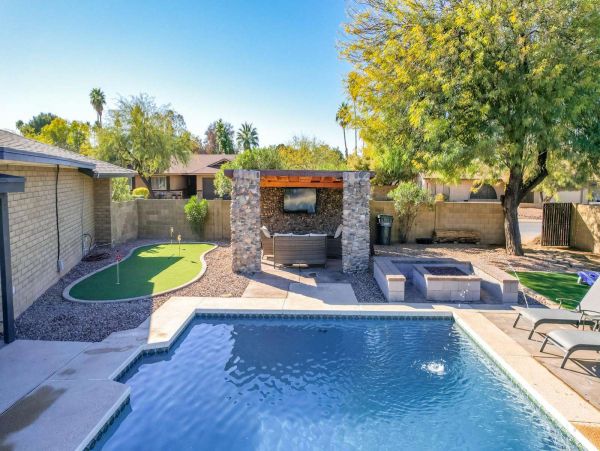 Scottsdale Home 1014173