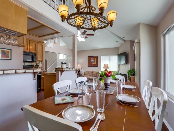 Two Bedroom / Two bathroom home in Mission Beach