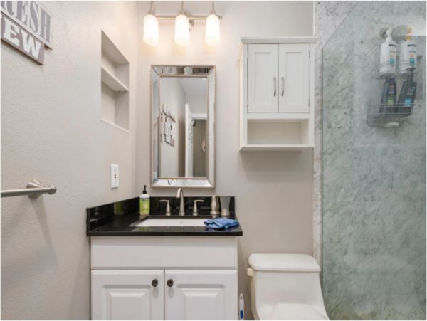 Lido Key Vacation Condo Two Bedrooms Walk To Beach Sleeps 6