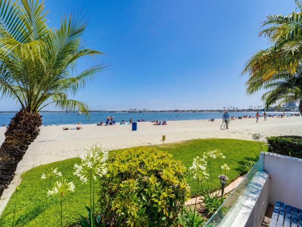 Bay Front 3 Bedroom Ground Floor Condo