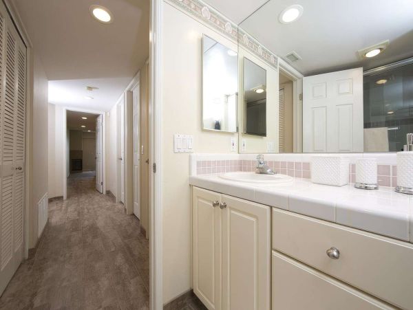 Bay Front 3 Bedroom Ground Floor Condo