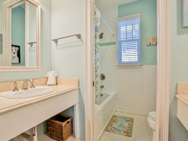 Anna Maria Beautiful & Cozy 3 Bedroom Elevated Pool Home