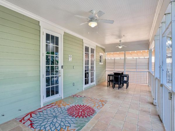 Anna Maria Beautiful & Cozy 3 Bedroom Elevated Pool Home