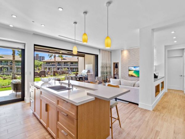 Luxurious Kaanapali 9 Bedroom Vacation Beach Condo Sleeps 24