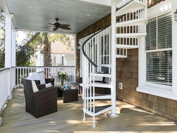 Isle of Palms 6 Bedroom Home with Pool & Walk to Beach