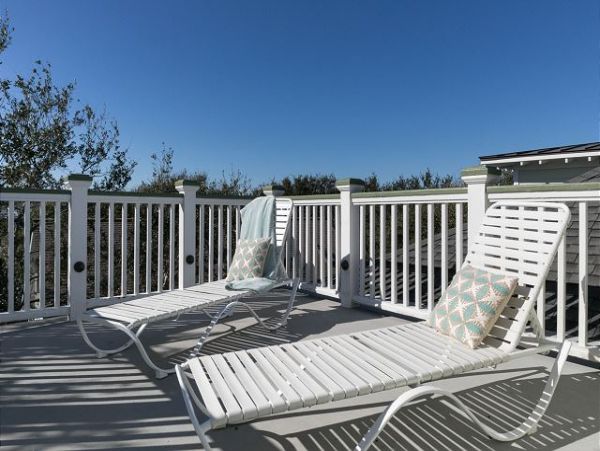 Isle of Palms 6 Bedroom Home with Pool & Walk to Beach