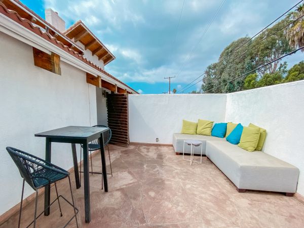 Amazing Beachfront Home in Malibu Ocean Views Sleeps 6