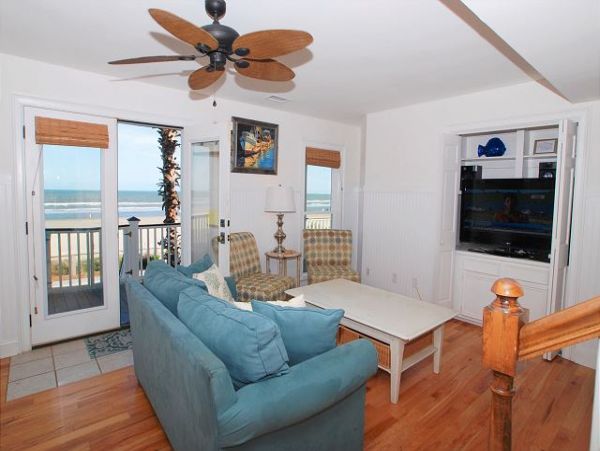 On Beach Isle of Palms Vacation Home Six Bedroom
